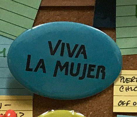 Viva La Mujer Button